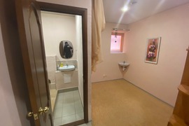 Помещение 135 м² под офис, салон