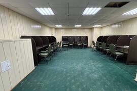 Торговое Помещение Склад  225 м²
