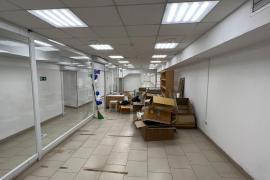 Помещение Торговое Офис  200 м²