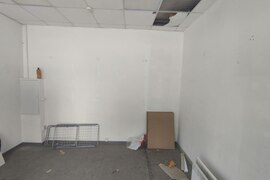 Помещение 15 м² под магазин, павильон...