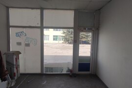 Помещение 15 м² под магазин, павильон...