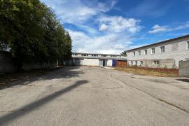 База 3400 м² на 70 сотках
