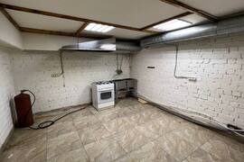 Панорамное помещение 200–400 м² (1-я ...