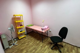 Помещение 896 м² на 16 сотках