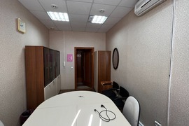 Помещение 896 м² на 16 сотках