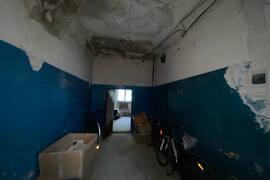 Помещение 233 м² под магазин, аптеку,...