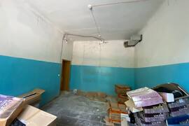 Помещение 233 м² под магазин, аптеку,...