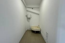 Здание 600 м² участок 0,6 Га