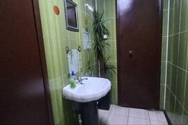 Помещение 1240 м² под склад, магазин,...