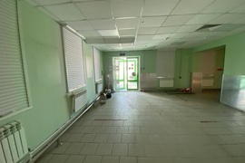 Помещение  Торговое  Склад 300 м²