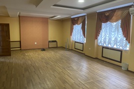 Офисы Помещение Св Назнач  700 м²