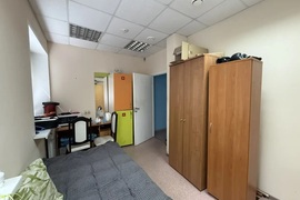 Здание 1351 м² на ул. Шолмова