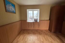 Здание, 85 м² на 9 сот земли