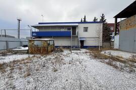 Здание, 85 м² на 9 сот земли
