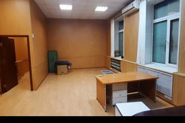 Помещение 3000 м² под склад, офис