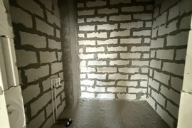 Помещение 76/196 м² на 1-й линии