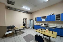 Помещение 1044 м² под склад или произ...