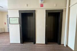 Помещение 4339 м² с арендаторами