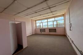 Помещение 5200 м² с краном 30 т