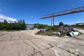 Помещение 5200 м² с краном 30 т