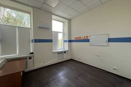 Теплый склад 1720 м² с пандусом | Выс...