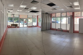 Торговая площадь 105 м²
