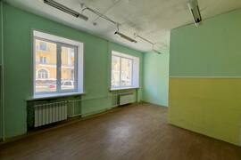 Помещение 158 м² на 1-й линии