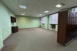Здание отапл 260 м²