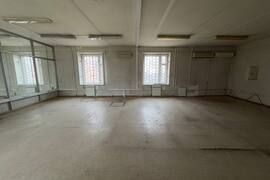 Офис - Здание (частями) 950 м²