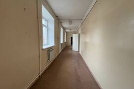 Офис - Здание (частями) 950 м²