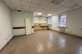 Офис - Здание (частями) 950 м²