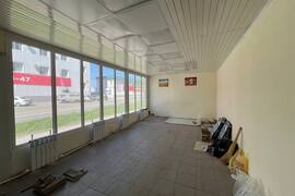 Торговое - Помещение  75 м²