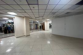 Торговое Офис Помещение 300 м²