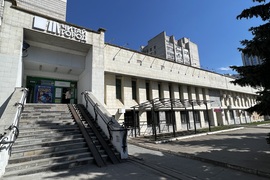 Коммерческая недвижимость 1929 м² 