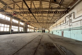 Производственный комплекс 14414 м² Ск...