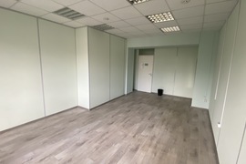 Готовый бизнес Здание  2749 м²
