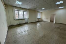 Готовый бизнес Здание  2749 м²