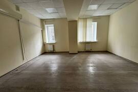 Готовый бизнес Здание  2749 м²