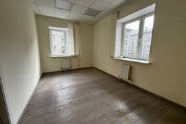 Готовый бизнес Здание  2749 м²