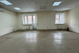 Готовый бизнес Здание  2749 м²