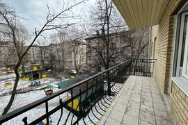 Готовый бизнес Здание  2749 м²