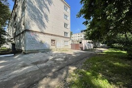 Помещение 472 м² под магазин, офис, п...