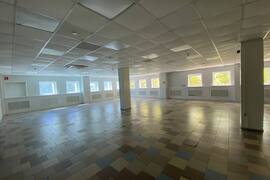 Помещение от 220 до 439 м²  офис