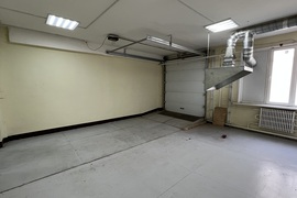 Здание 1800 м² под офис, производство...
