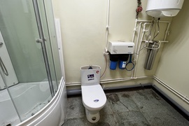 Здание 1800 м² под офис, производство...