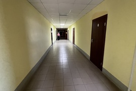 Здание 1800 м² под офис, производство...