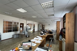 Здание 1800 м² под офис, производство...