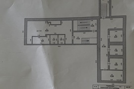 Здание 2400 м² гостиницу, хостел