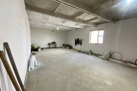 Склад + офис в аренду, 600 м², 1 и 2 ...