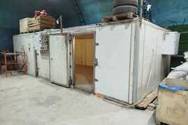 Помещение 1256 м² под склад, базу